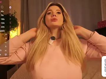 Stripchat Adult Webcams of PhyliciaMicco