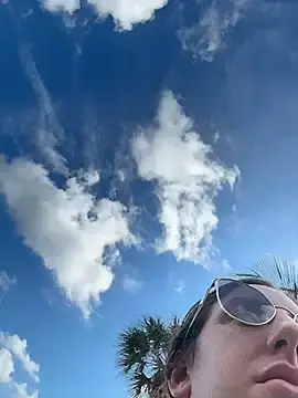 Stripchat Free Porn Cam of sweetsirenn