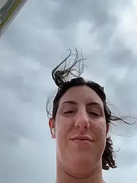 Stripchat Best live sex cam show of sweetsirenn