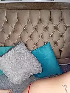 Stripchat Nude Webcam of Emily_Castano