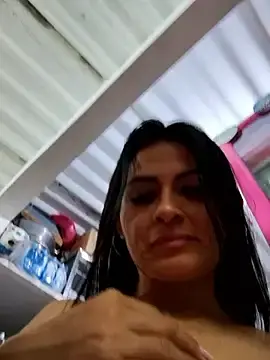 Stripchat Sex Cam of Linda_Lars