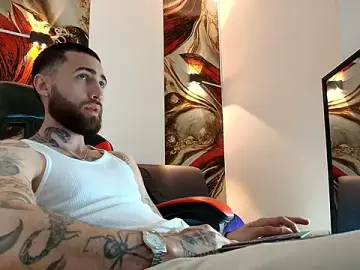 Stripchat Best Webcam of Luke_davis01