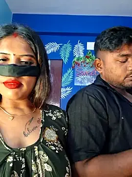 Stripchat Live Sex Cam of V-Hot-Sweti