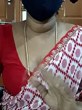 Stripchat Sex Cam of Tamil_Meera12