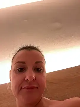 Stripchat Sex Chat of Bella-Tight