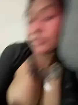 Stripchat Free Porn Cam of BigCockMARIAts