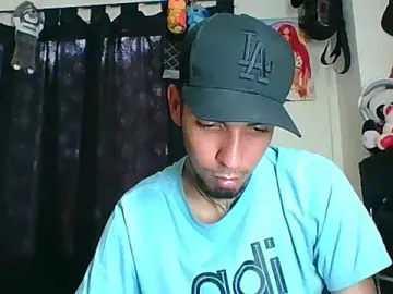 Stripchat Free Porn Cam of Stiward_newman