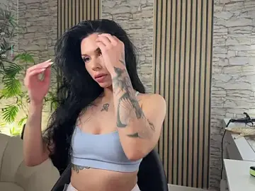 Stripchat Sex Cam of NattyFierros