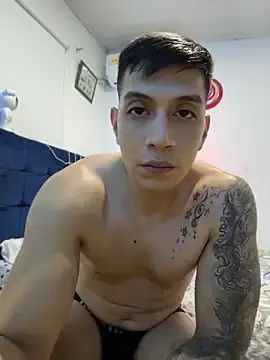 Stripchat Free Live Porn of OliverWest04