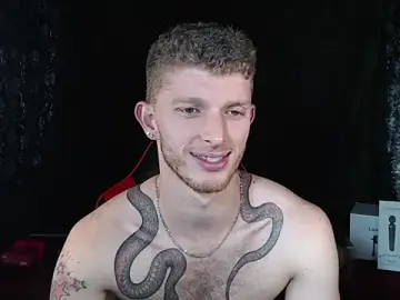 Stripchat Private Sex Chat of andrewxbi