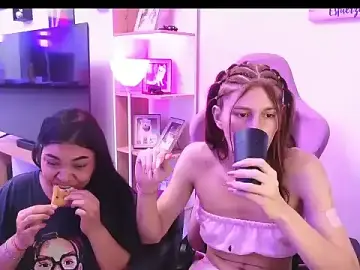 Stripchat Adult Video Chat of The_Wicked_Queens02