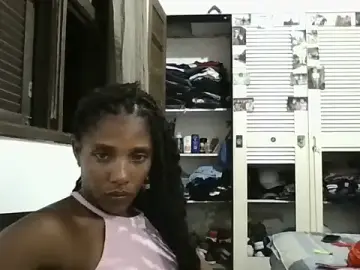 Stripchat Watch Live Sex Cams of dandarapandorinha29