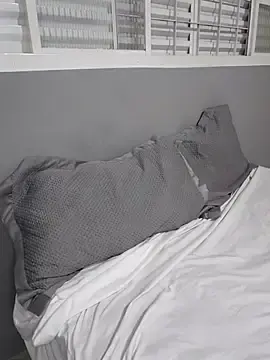 Stripchat Sex Cam of pandinhagamer