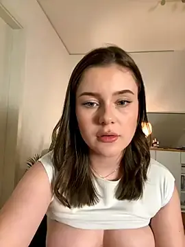 Stripchat Live Sex Cam of MaribelRiver