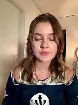 Stripchat Free Live Porn of MaribelRiver