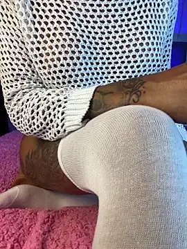 Stripchat Live Sex Cam of Naugth_channel_ts