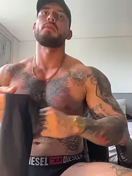 Stripchat Live Porn of DimitriSullivan_