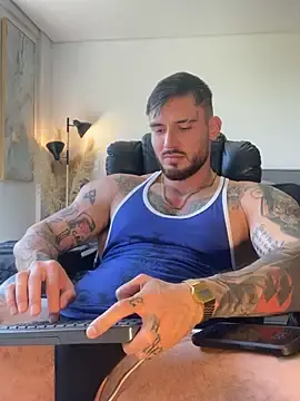 Stripchat Live Sex Cam of DimitriSullivan_