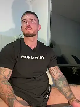 Stripchat Live Sex Cam of DimitriSullivan_