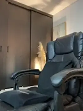 Stripchat Live Porn of DimitriSullivan_