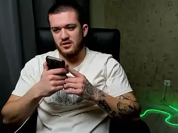 Stripchat Free Porn Cam of Well_boy