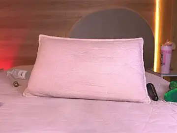Stripchat Free Porn Cam of alexaa_walker