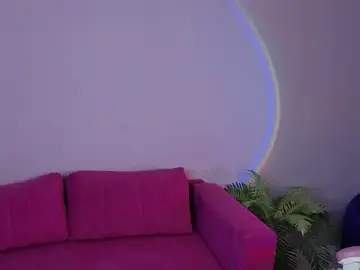 Stripchat Sex Cam of LovingWhisperr