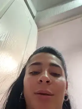 Stripchat Free Porn Cam of Meganmilk1