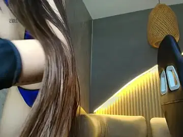 Stripchat Adult Webcam of Valentina__r