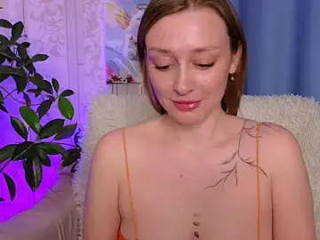 Stripchat Sex Cam of evashiny_