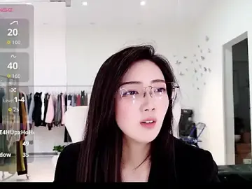 Stripchat Live Porn of yangyang-777