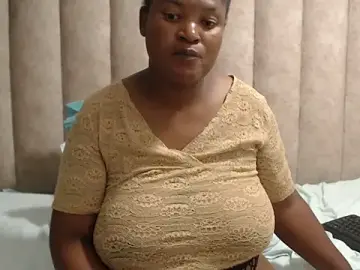 Stripchat Live Sex of CandyYumsAerolaX