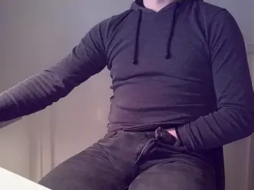 Stripchat Free Porn Cam of Clamshive777