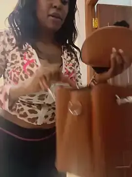 Stripchat Adult Webcams of Rose_berry