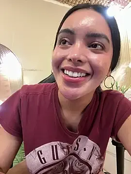 Stripchat Watch Live Sex Cams of TS-SimplyTheBest