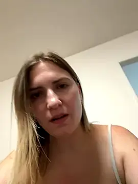 Stripchat Watch Live Sex Cams of secretcrazy69