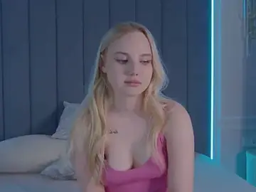 Stripchat Live Sex of Sky_Cutie