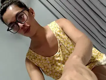 Stripchat Free Live Porn of Olivia_Jordan