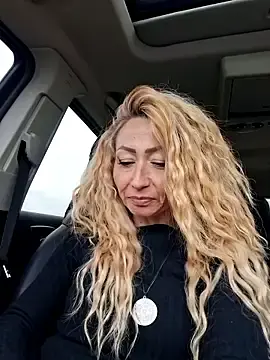 Stripchat Best live sex cam show of harleyejoker1