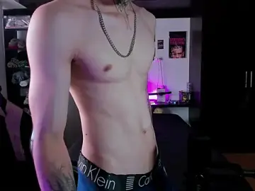 Stripchat Free Live Porn of xIce_Boy