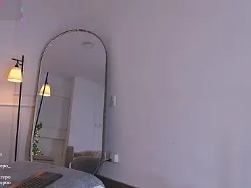 Stripchat Sex Cam of CATALINA_RESTREPO