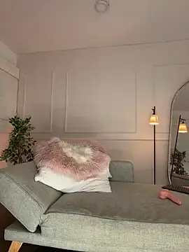 Stripchat Free Porn Cam of CATALINA_RESTREPO