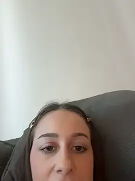 Stripchat Live Sex Cam of ChiaraSommer