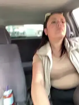 Stripchat Free Live Porn of Lesly_10-