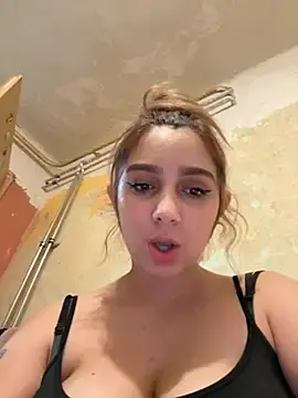 Stripchat Live Porn of hotamanda01