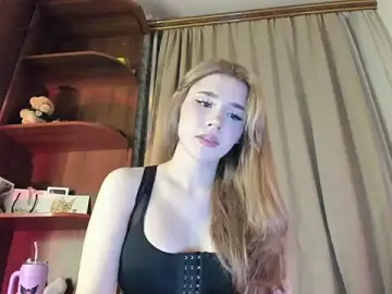 Stripchat Adult Webcams of Alisa_Black_Star