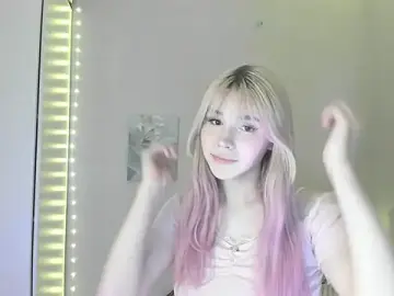 Stripchat Free Porn Cam of Alisa_Black_Star