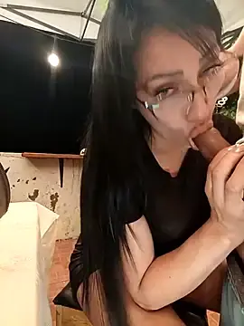 Stripchat Sex Chat of Isabellitasexi38