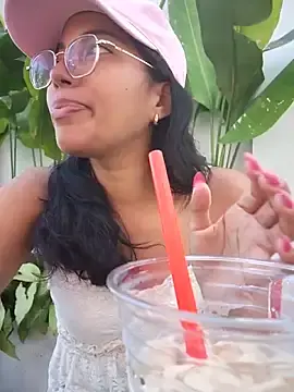 Stripchat Nude Webcam of SheenaBrooke