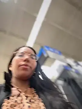 Stripchat Free Live Porn of SheenaBrooke